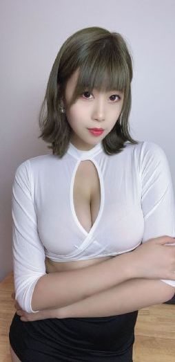 我是监狱长的专属宠物